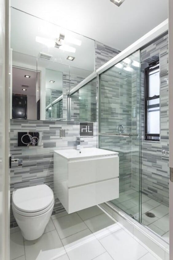 Building Photo - 2ND AVE.