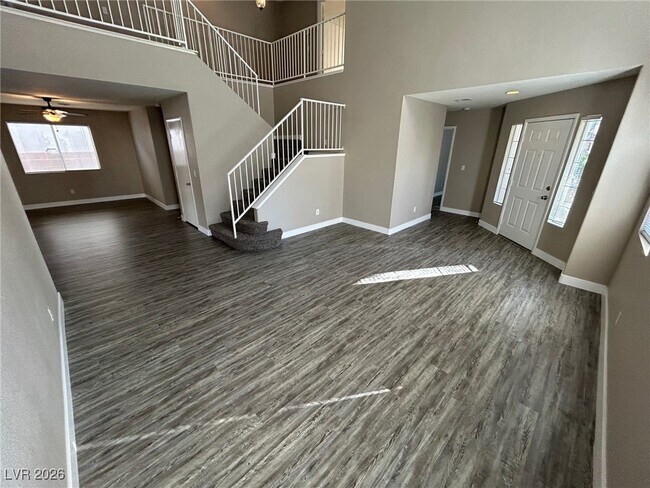 Foto del edificio - 9844 Via Delores Ave