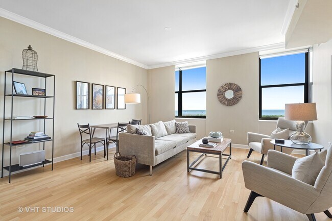 Foto del edificio - 310 S Michigan Ave