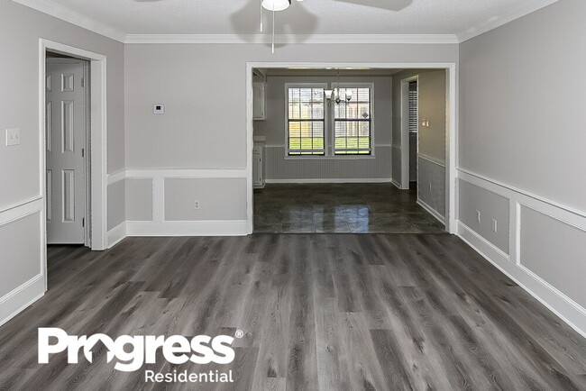 Building Photo - 6686 Steeple Chase Cir