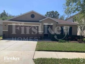 Building Photo - 7261 Somerset Pond Dr