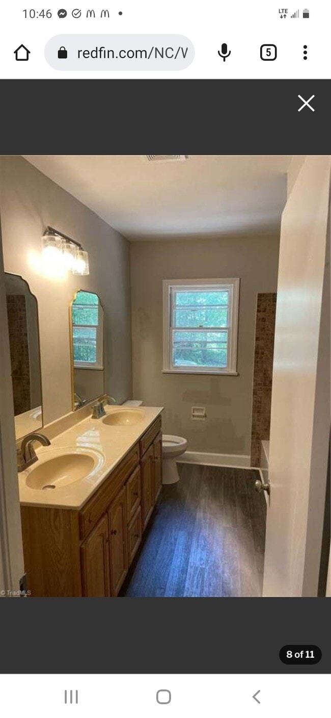 Building Photo - 4440 Tise Ave
