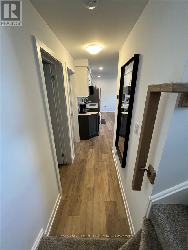 Building Photo - 4263 Fourth Ave