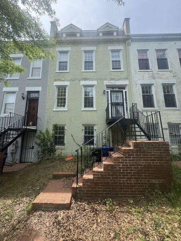 Foto principal - 1521 Pennsylvania Ave. SE