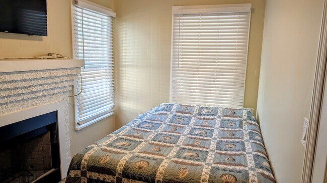 habitación 1 - 2255 1st Ave N