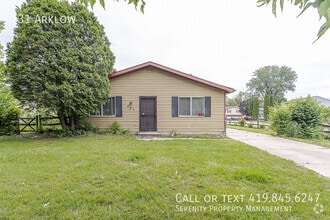 Building Photo - 131 Arklow Dr