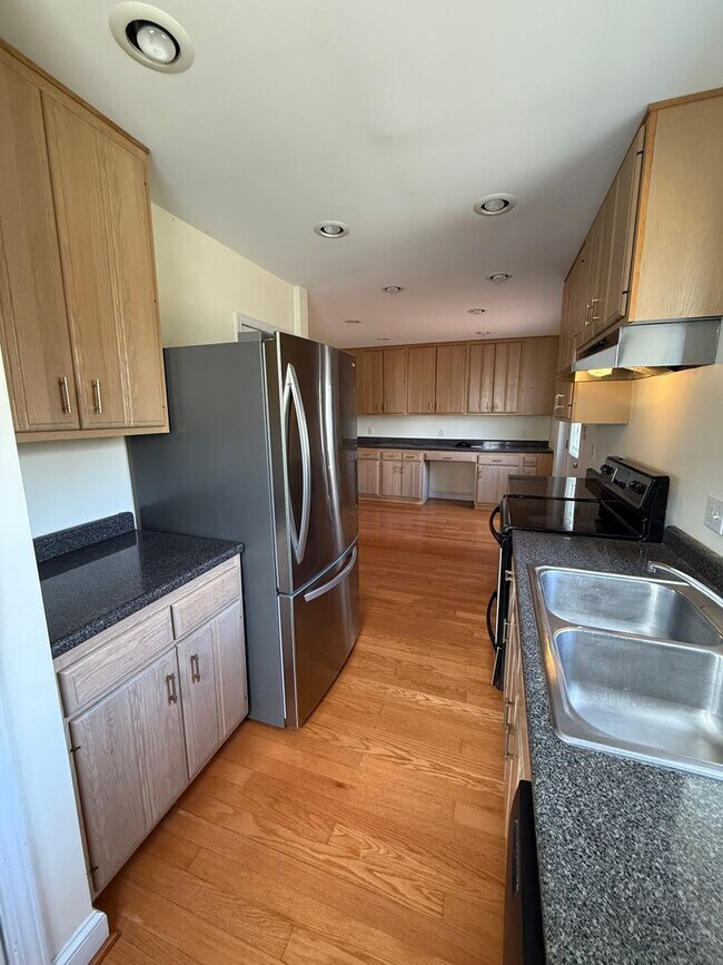 Foto del edificio - 8661 Litzsinger Rd