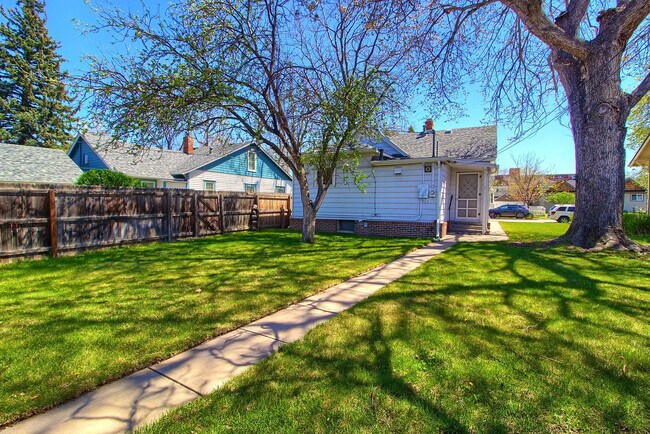 Foto del edificio - 4337 Winona Ct