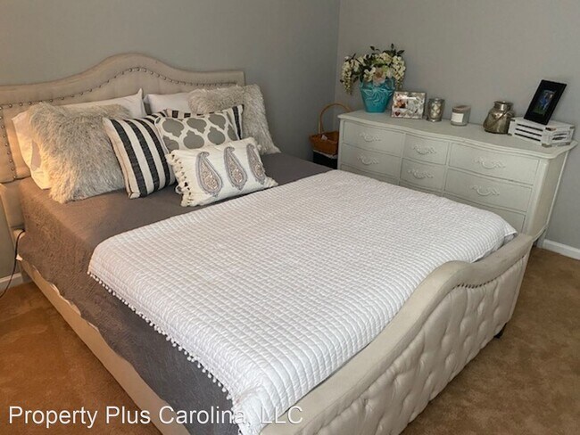 Foto del edificio - 3 br, 2 bath House - 4217 Sunglow Drive