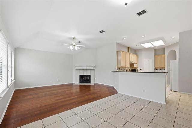 Building Photo - 1202 Brook Dr