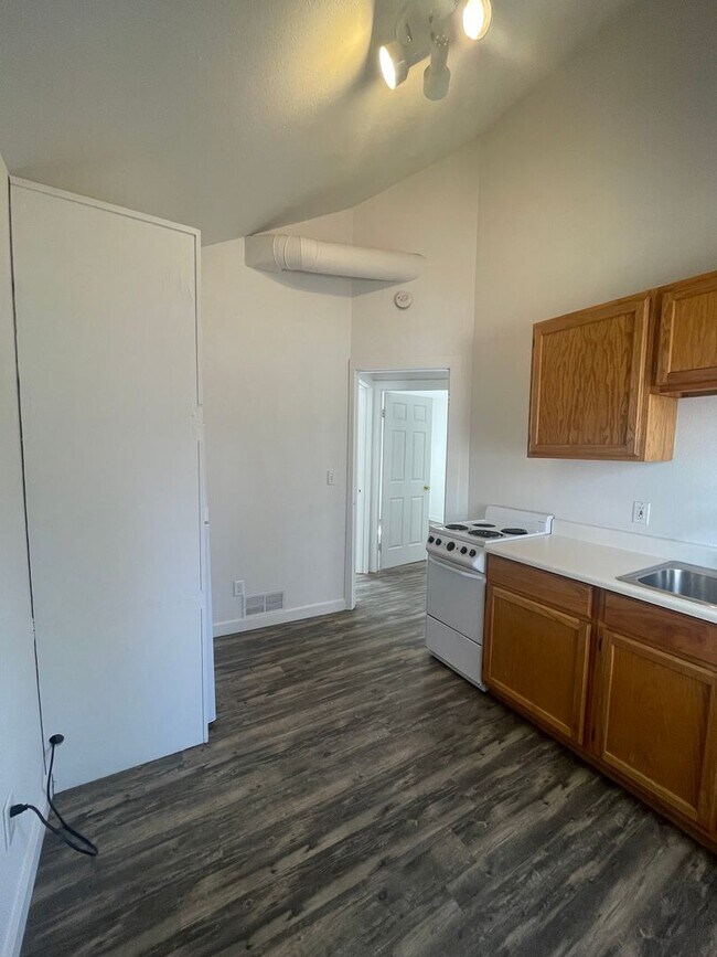 Foto del edificio - 1214 Remington St