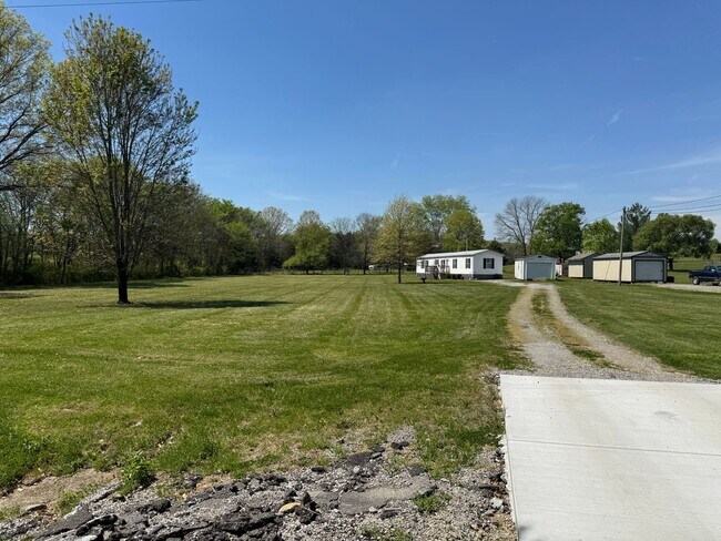 Building Photo - 3 Bed 2 Bath Home in Norene