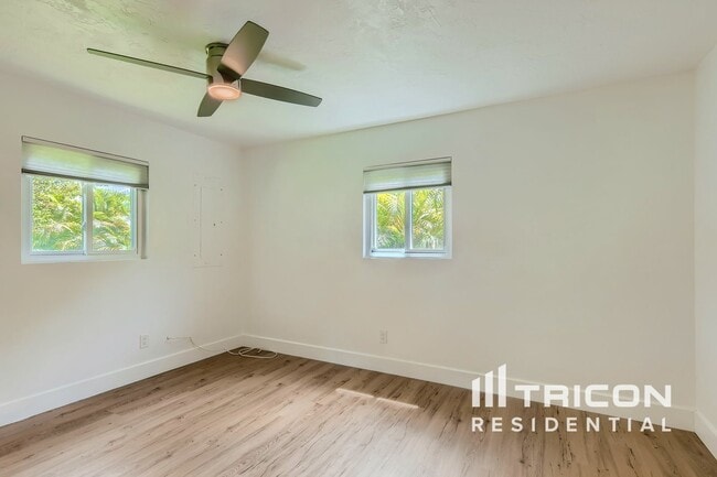 Foto del edificio - 7217 11th Ave N