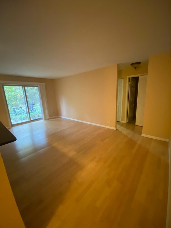 Building Photo - 709 Strom Dr