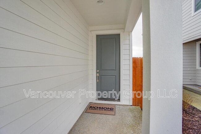 Building Photo - 721 NW 178th Wy