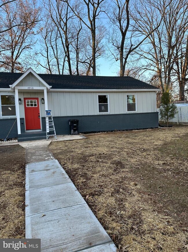 Building Photo - 4910 Seltzer Rd