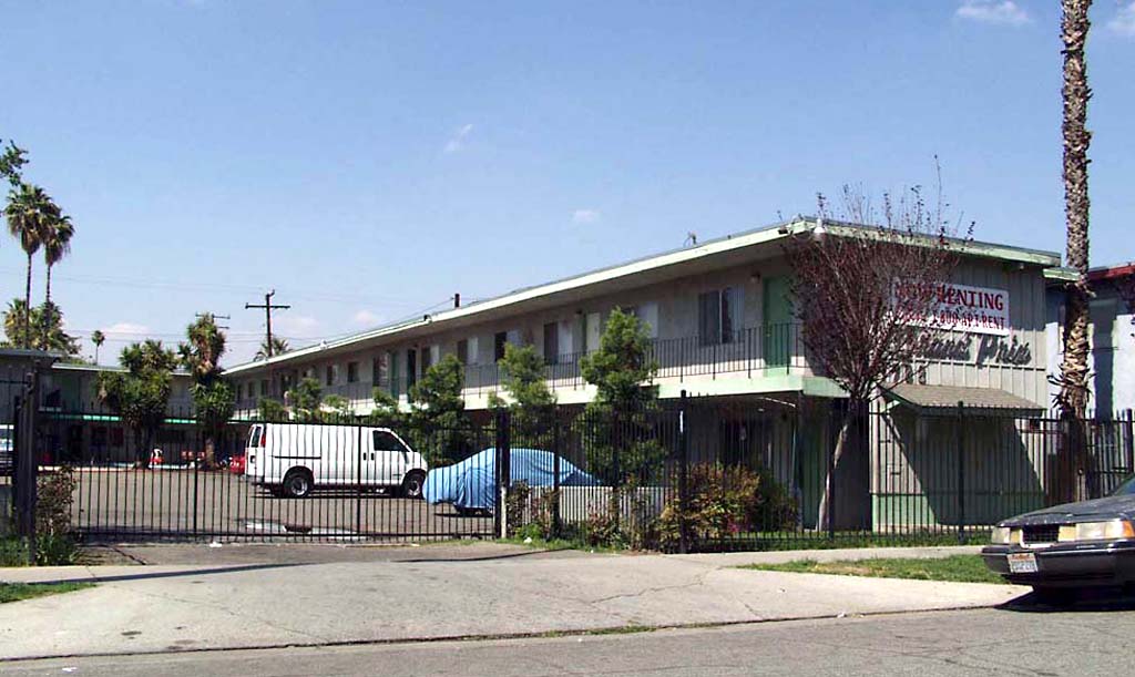 Foto del edificio - Grand Prix Apartments