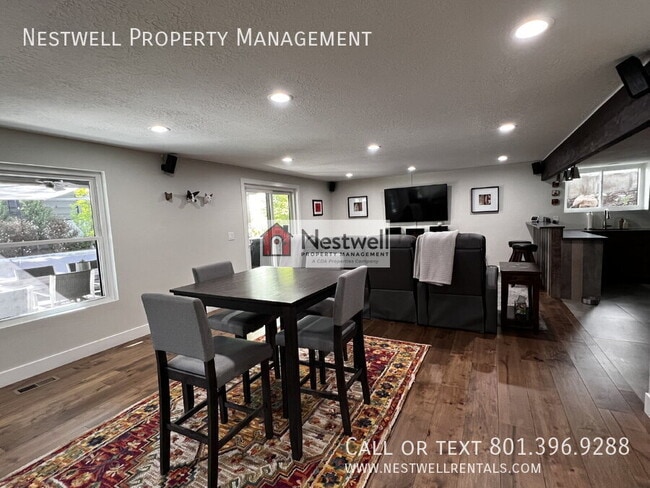 Building Photo - 1497 E Federal Heights Dr