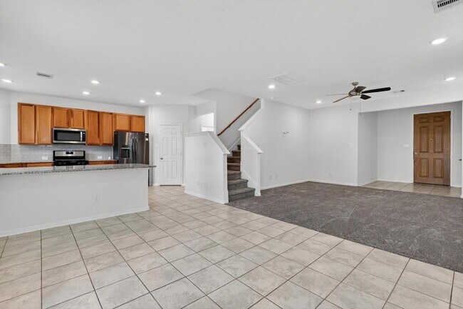Foto del edificio - 3322 Nila Crk Dr