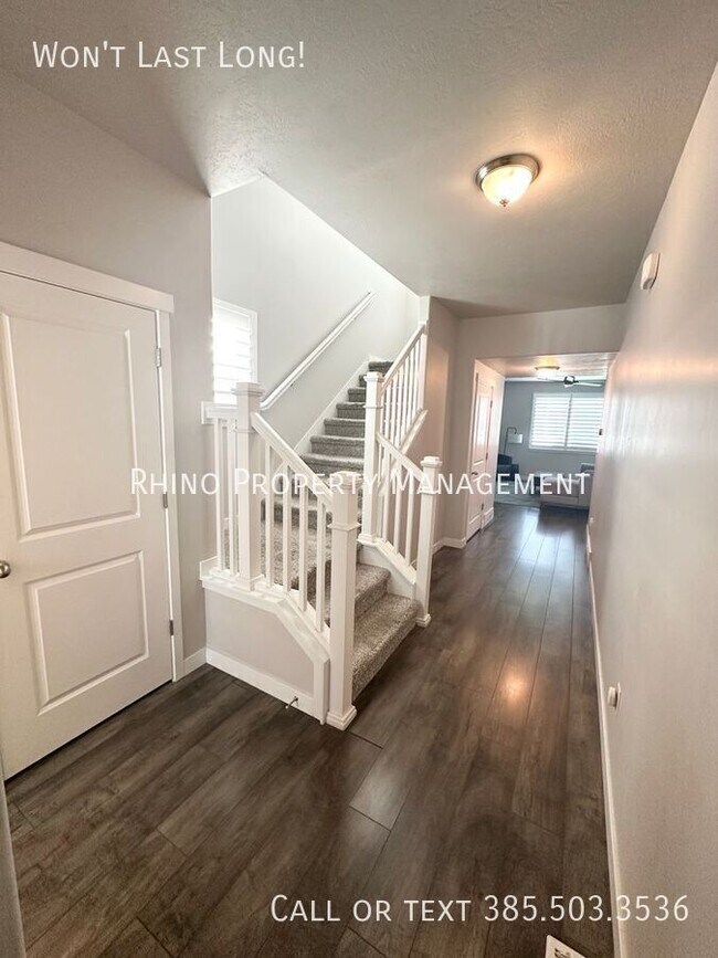 Foto del edificio - 964 W Mckenna Rd
