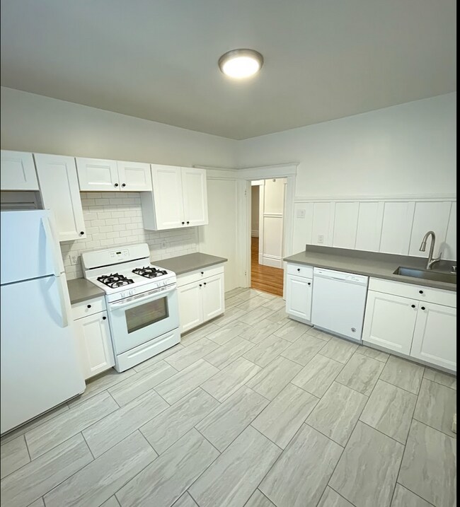 Remodeled Kitchen - 1700 Larkin St