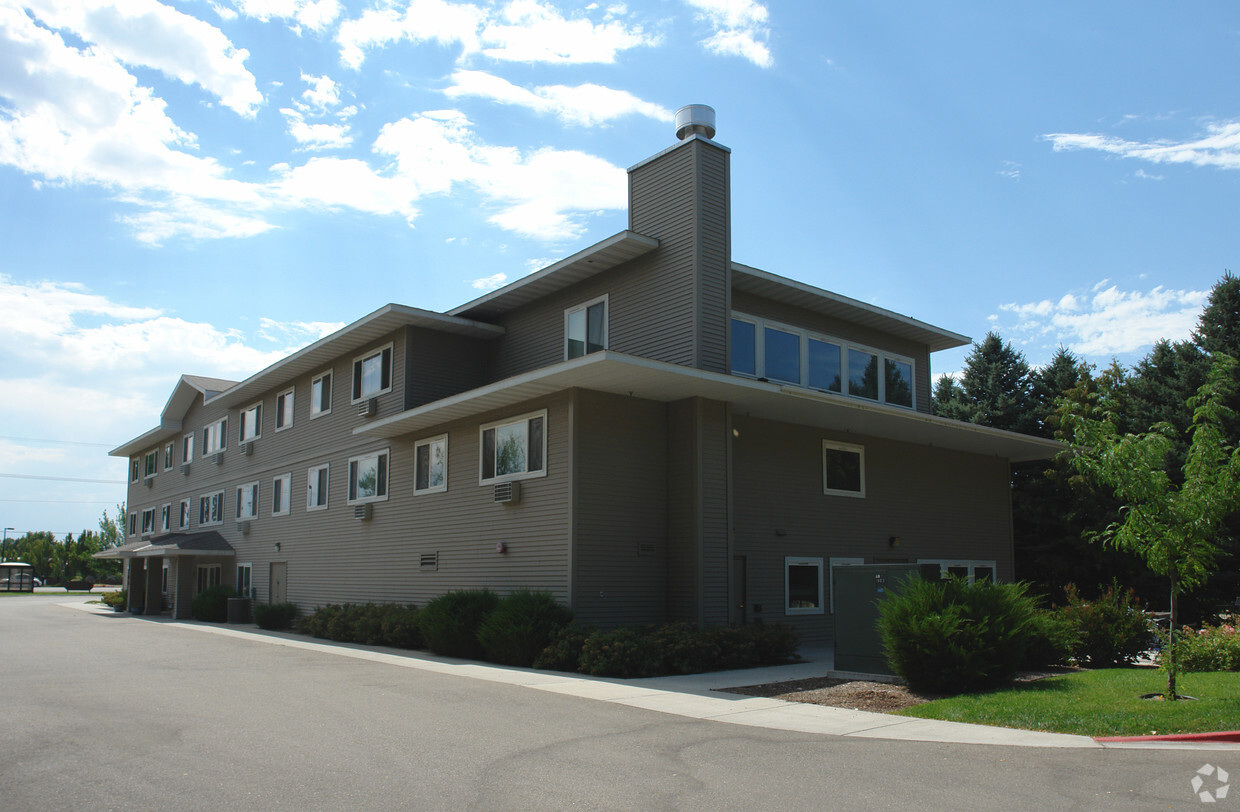 Building Photo - Barton Apartments