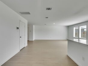 Building Photo - 31404 Pratola Serra Cir