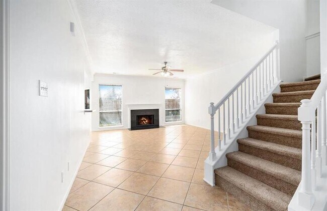 Foto del edificio - 17811 Scrub Oak Dr