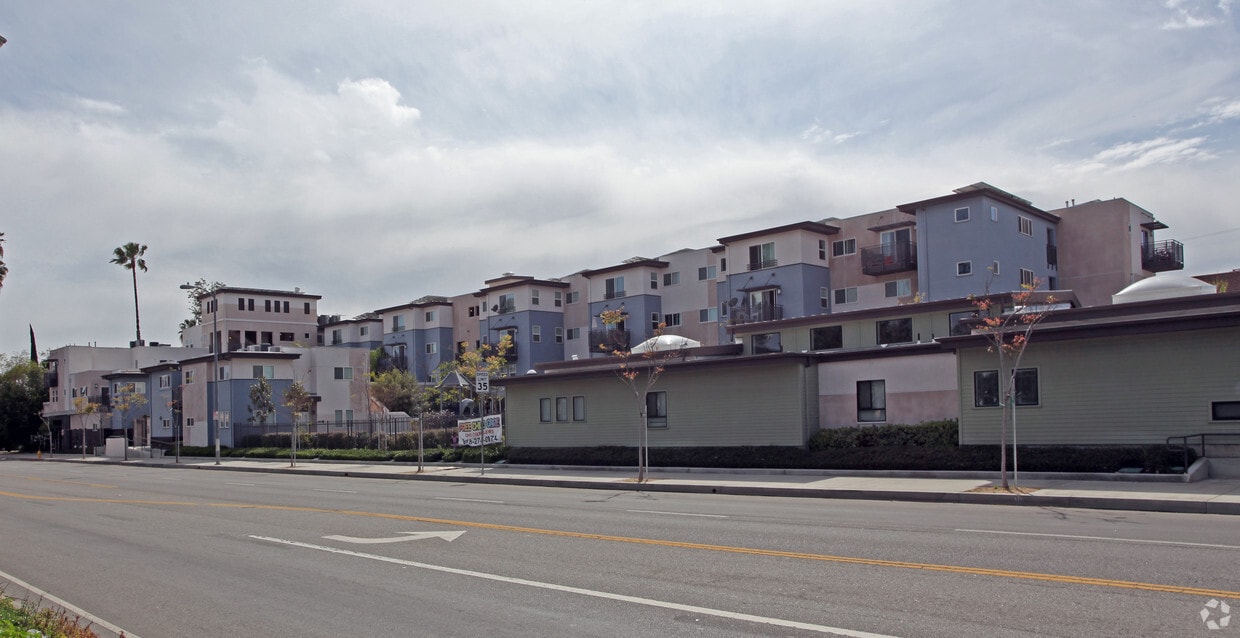 Hart Village Apartments in Canoga Park, CA