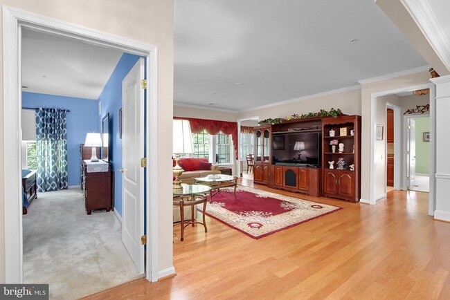 Foto del edificio - 1003 Running Creek Way