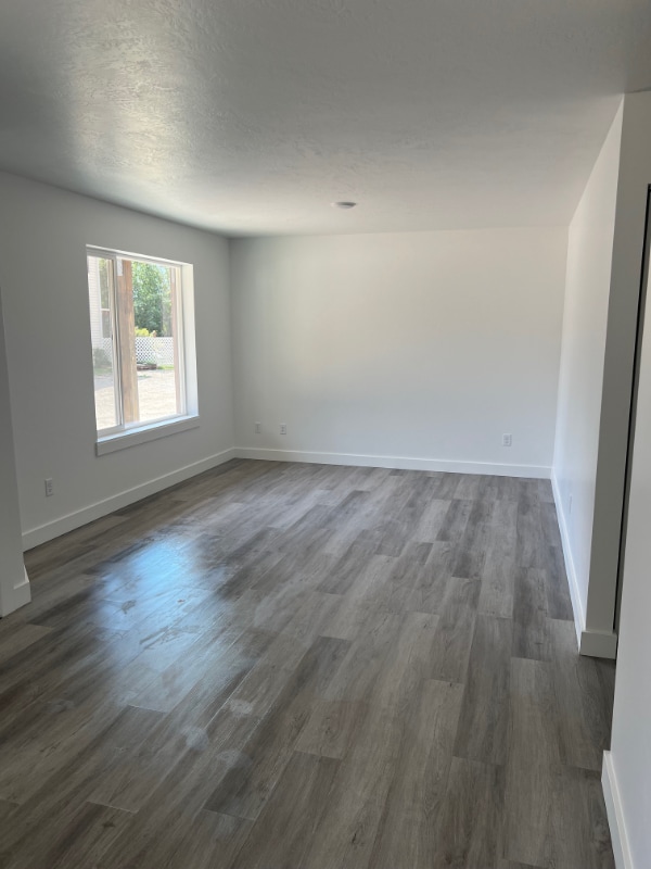 Foto del edificio - 115 Skeels Ave