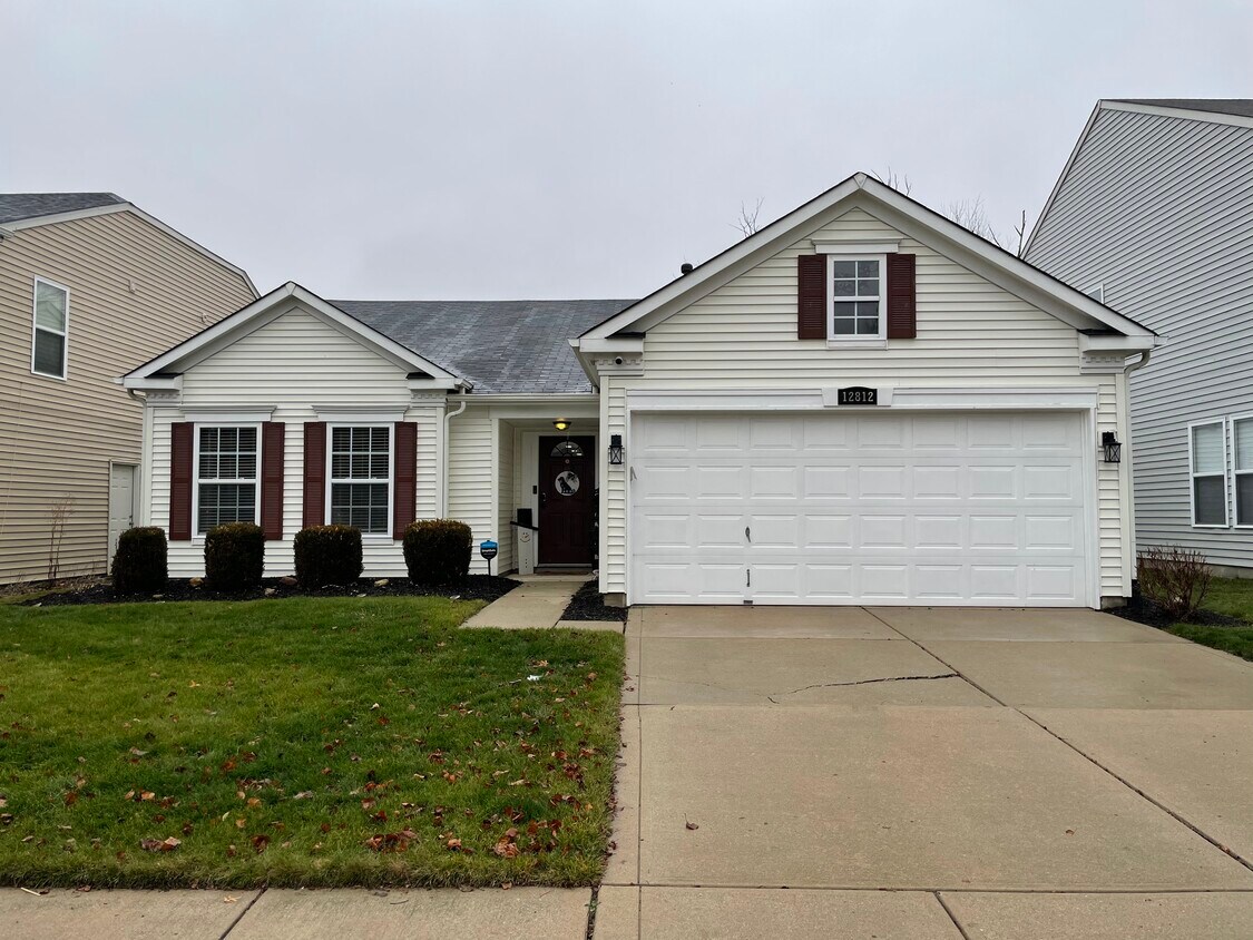 Foto principal - 12812 Anthem Ave