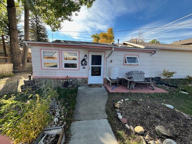 Foto del edificio - Cozy 2 Bed house near main street in Buena Vista - Allows pets! All Utilities included