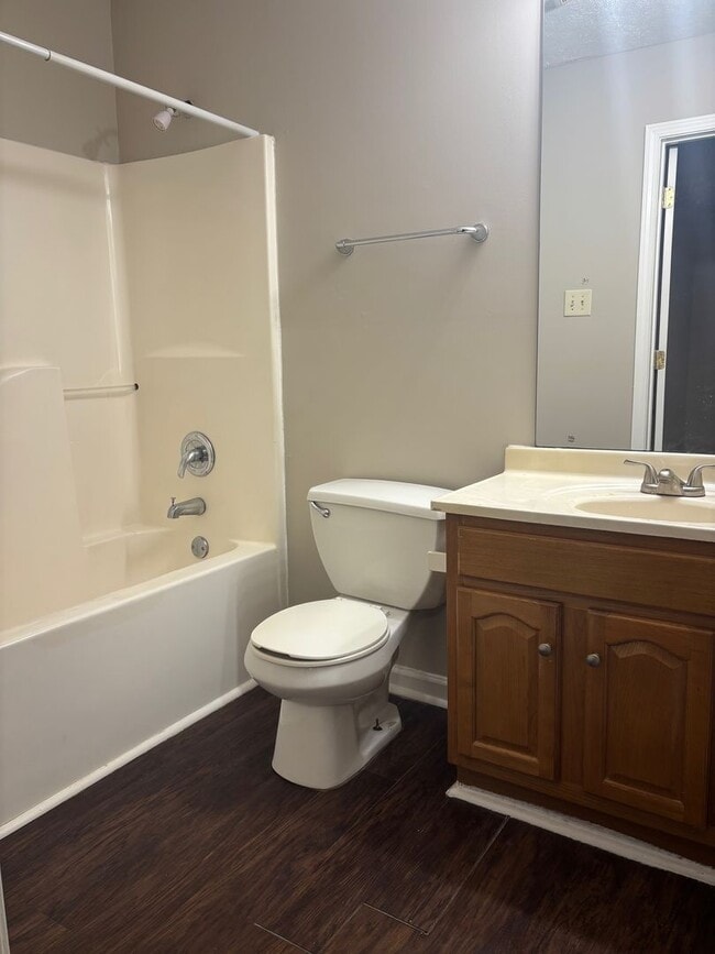 Building Photo - 00876