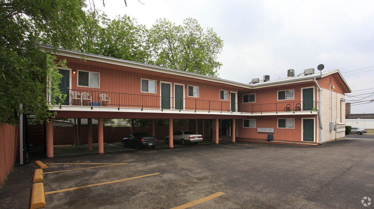 Foto principal - Denson Apartments