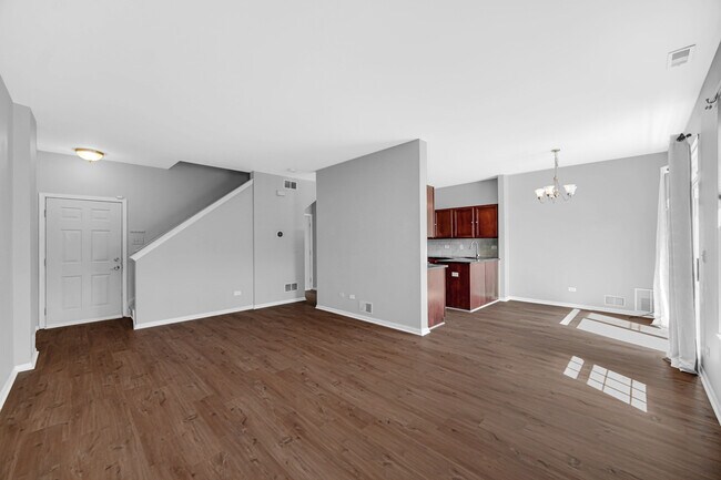 Foto del edificio - 5005 Corning Ct