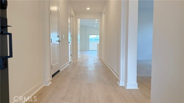 Foto del edificio - 18343 Matilija Wy