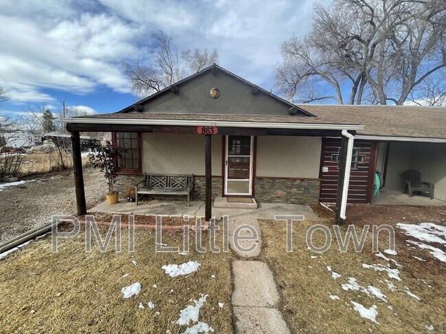 Building Photo - 863 Depew St