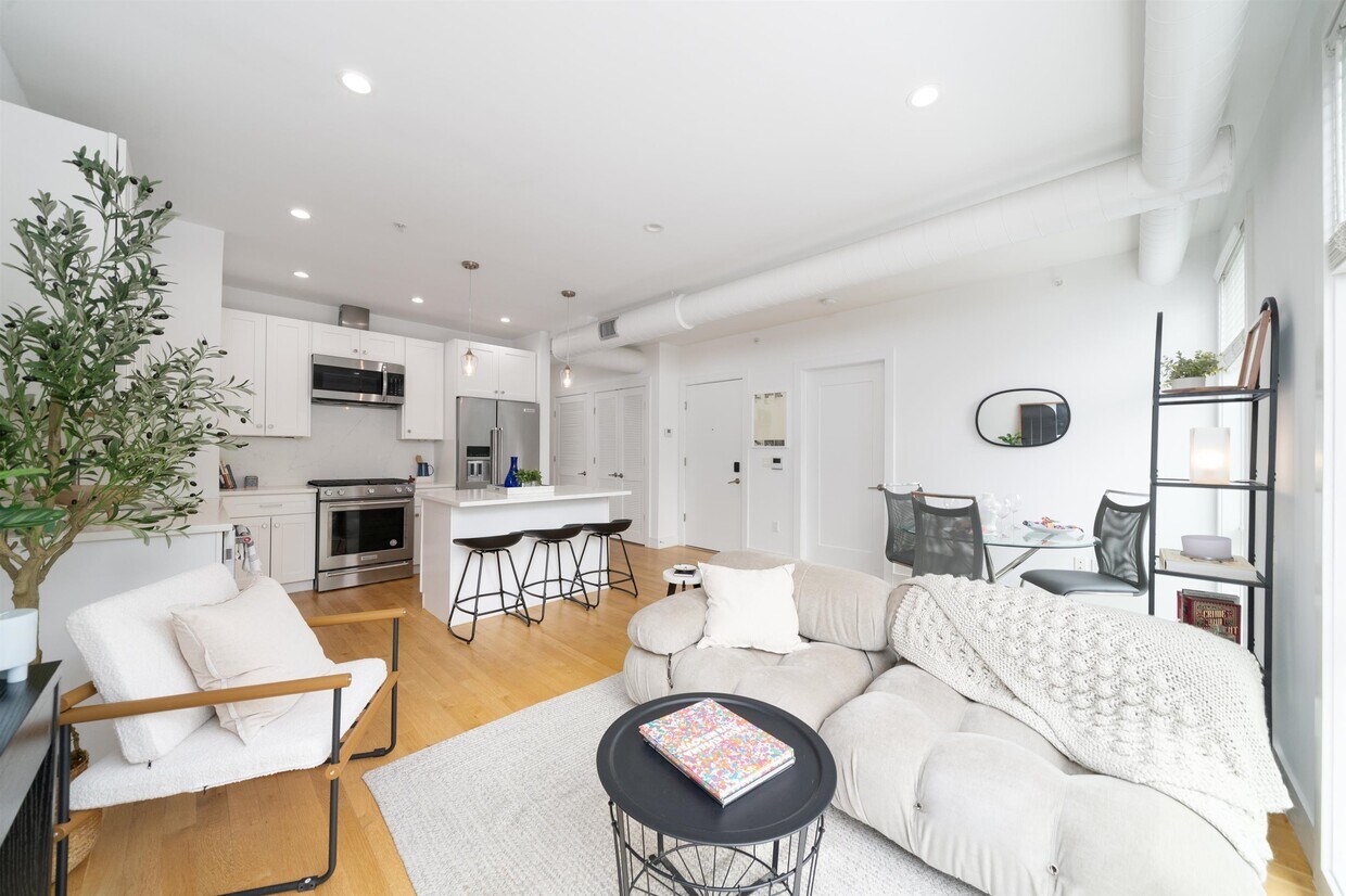 Foto principal - 414 1st St