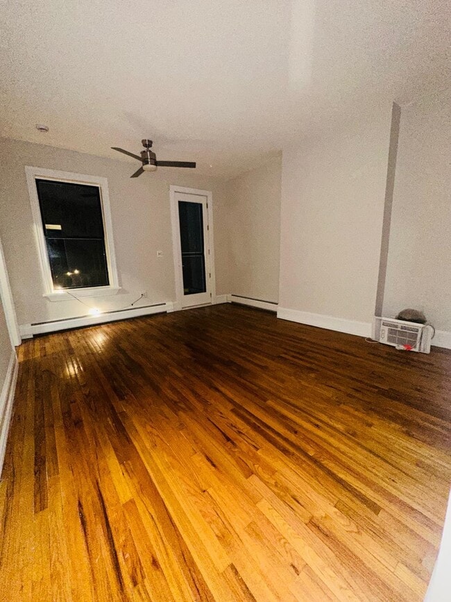 Building Photo - 308 2nd St