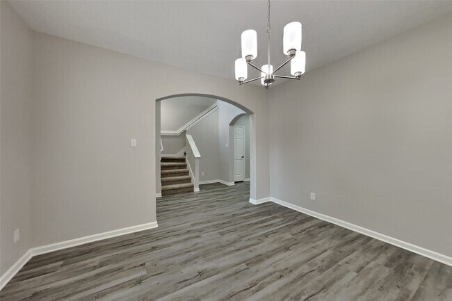 Foto del edificio - 8618 Cedar Walk Dr