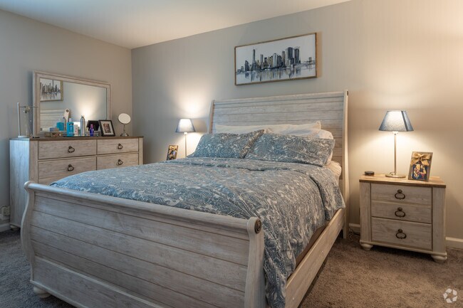 Bedroom - The Village At Voorhees