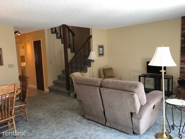 Building Photo - 3 br, 2.5 bath Condo - 1436 Adriel Drive