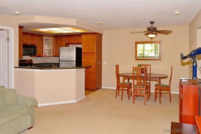 Building Photo - 3877 Pell Pl