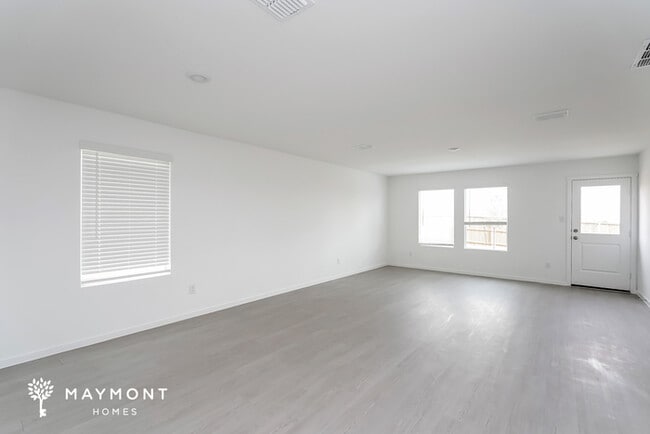 Building Photo - 11349 Rodeo Dr