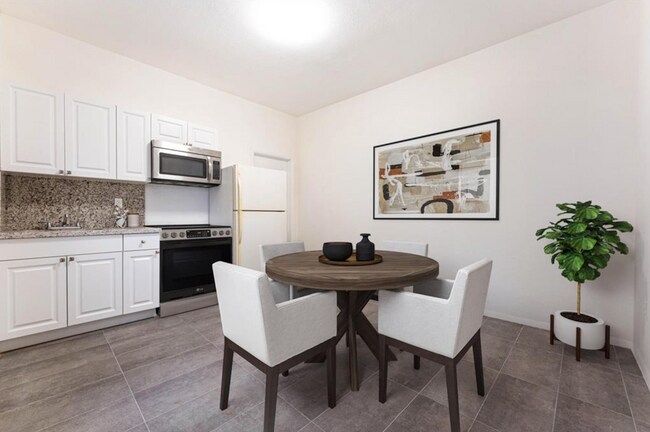Foto del edificio - 798 NW 70th St