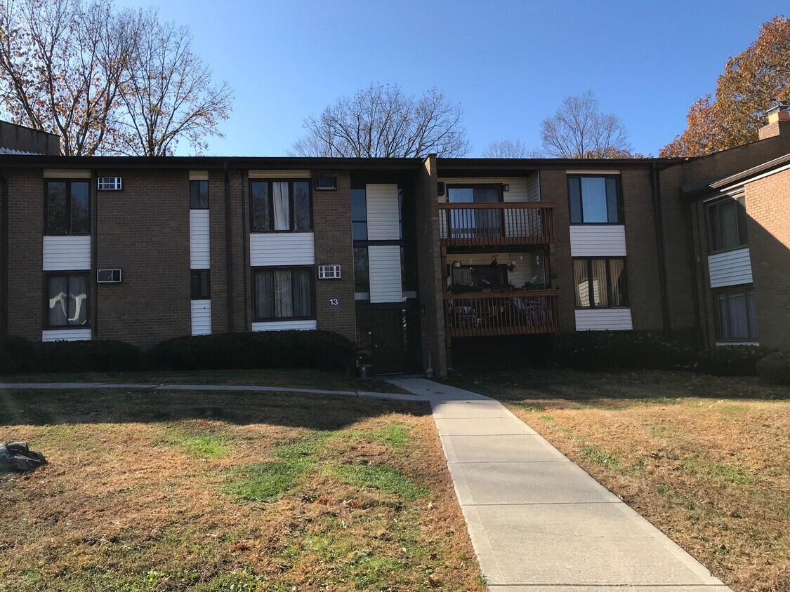 3 Hook Rd Unit 13 G, Poughkeepsie, NY 12601 Condo for Rent in Poughkeepsie, NY