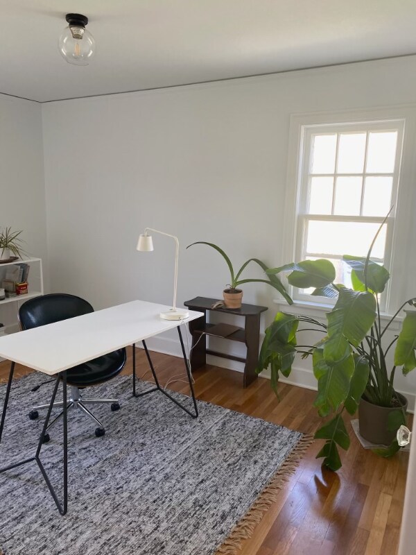 Foto del edificio - 719 N Russet St