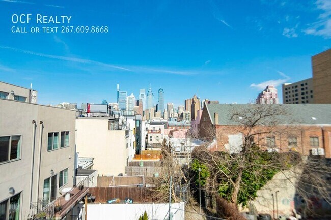 Building Photo - 1607 Catharine St