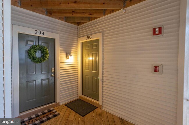 Foto del edificio - 12451 Hayes Ct